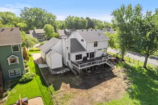 13635 Gardenia Path, Apple Valley, MN 55124 - Photo 31