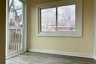 869 Lawson Ave E, Saint Paul, MN 55106 - Photo 17