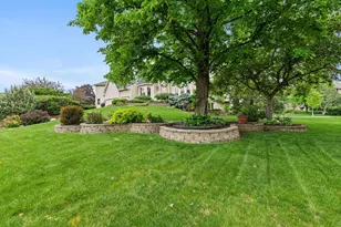 11409 Louisiana Ave S, Bloomington, MN 55438 - Photo 3