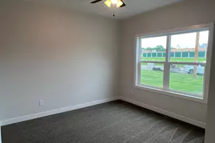 820 Spark Ave, Albert Lea, MN 56007 - Photo 11