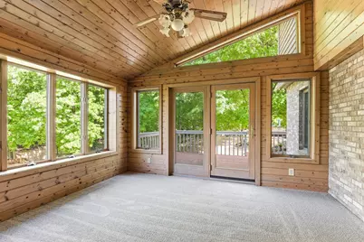 2133 Trumble Court, Chaska, MN 55318 - Photo 13