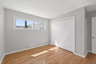 812 W 61st St, Minneapolis, MN 55419 - Photo 17