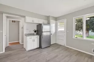 812 W 61st St, Minneapolis, MN 55419 - Photo 11