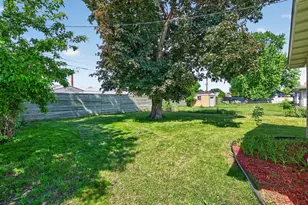 812 W 61st St, Minneapolis, MN 55419 - Photo 33