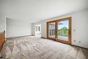 13418 Washburn Dr, Burnsville, MN 55337 - Photo 9