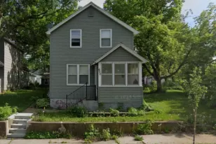 690 Watson Ave, Saint Paul, MN 55102 - Photo 1