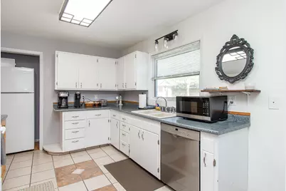 1226 11th Street N, Fargo, ND 58102 - Photo 11