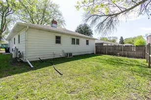 1226 11th St N, Fargo, ND 58102 - Photo 49