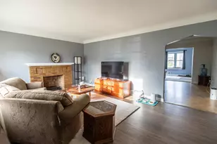 1218 Bradley St, Saint Paul, MN 55130 - Photo 7