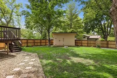 8330 Heather Avenue, Eden Prairie, MN 55347 - Photo 9