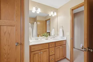 17578 Hibiscus Ave, Lakeville, MN 55044 - Photo 35