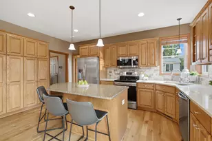 17578 Hibiscus Ave, Lakeville, MN 55044 - Photo 7