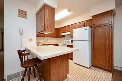 258 Huff Street, Winona, MN 55987 - Photo 5