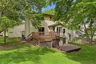 2112 Parkwood Hills Dr NE, Rochester, MN 55906 - Photo 37