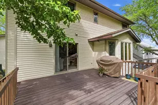 2112 Parkwood Hills Dr NE, Rochester, MN 55906 - Photo 41