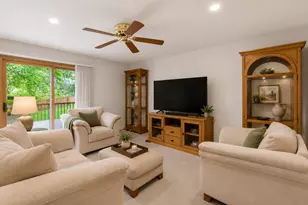 2112 Parkwood Hills Dr NE, Rochester, MN 55906 - Photo 11