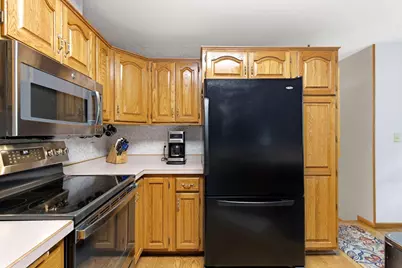 2112 Parkwood Hills Drive NE, Rochester, MN 55906 - Photo 15