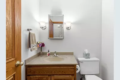 2112 Parkwood Hills Drive NE, Rochester, MN 55906 - Photo 45