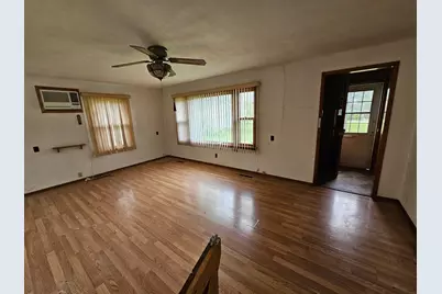 515 1st Street W, Hunter, ND 58048 - Photo 7