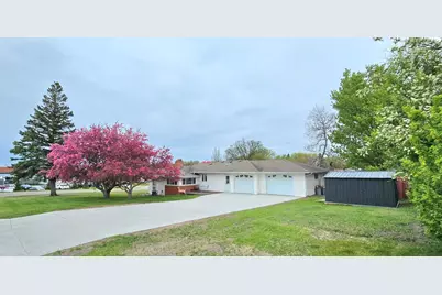 420 James Street, Detroit Lakes, MN 56501 - Photo 1