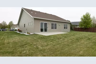 647 43 1/2 Avenue S, Moorhead, MN 56560 - Photo 45