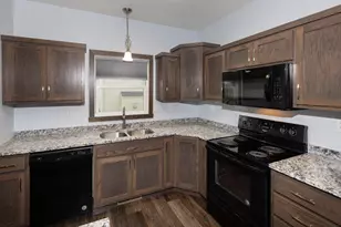 647 43 1/2 Ave S, Moorhead, MN 56560 - Photo 17