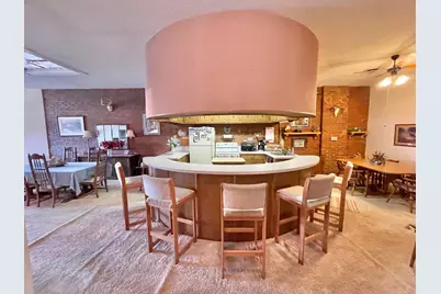 18 E Central Street, Springfield, MN 56087 - Photo 9