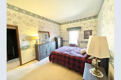 18 E Central Street, Springfield, MN 56087 - Photo 15