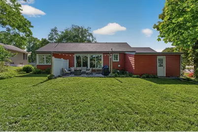1068 Summit Avenue, South Saint Paul, MN 55075 - Photo 31