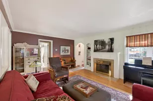 1068 Summit Ave, South Saint Paul, MN 55075 - Photo 9