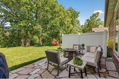 1068 Summit Avenue, South Saint Paul, MN 55075 - Photo 33
