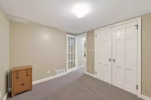 1068 Summit Ave, South Saint Paul, MN 55075 - Photo 25