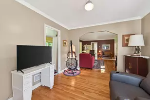 1068 Summit Ave, South Saint Paul, MN 55075 - Photo 11
