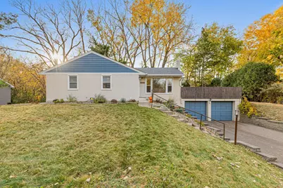 2579 Cypress Street, Maplewood, MN 55109 - Photo 3
