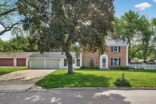 9548 Knox Ave N, Brooklyn Park, MN 55444 - Photo 3