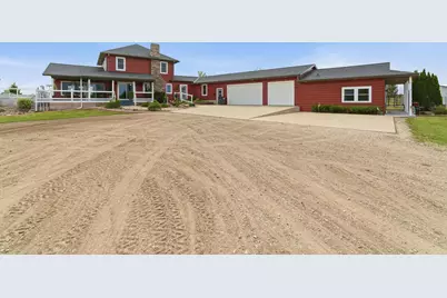 20811 Ocean Road, Janesville, MN 56048 - Photo 1