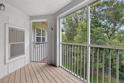 935 Ferndale Street N #317, Maplewood, MN 55119 - Photo 11