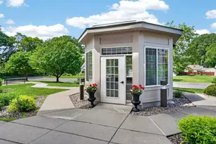 935 Ferndale St N, Maplewood, MN 55119 - Photo 25