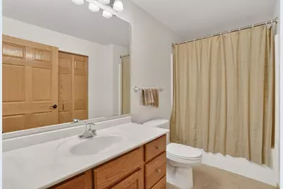935 Ferndale Street N #317, Maplewood, MN 55119 - Photo 15