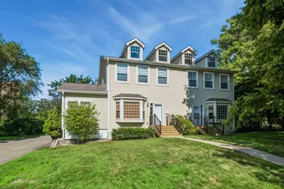 287 Lexington Parkway S, Saint Paul, MN 55105 - Photo 1