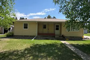 506 18th St N, Benson, MN 56215 - Photo 1
