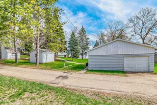 40834 Backroad Trail, Pelican Rapids, MN 56572 - Photo 37