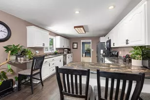203 Kamnic St, Pierz, MN 56364 - Photo 9