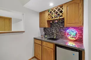 8141 Maplewood Terrace, Chanhassen, MN 55317 - Photo 35