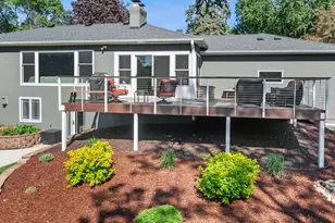 2101 Regent Ave N, Golden Valley, MN 55422 - Photo 37