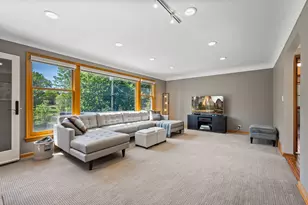 2101 Regent Ave N, Golden Valley, MN 55422 - Photo 7
