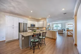 15066 Dundee Ave, Apple Valley, MN 55124 - Photo 5