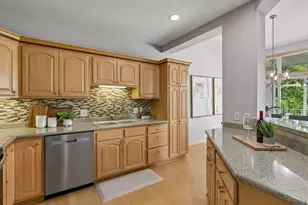 14537 Hunters Ln, Savage, MN 55378 - Photo 13