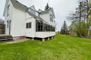 27 S 21st Ave E, Duluth, MN 55812 - Photo 9