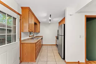 1691 4th St, White Bear Lake, MN 55110 - Photo 17